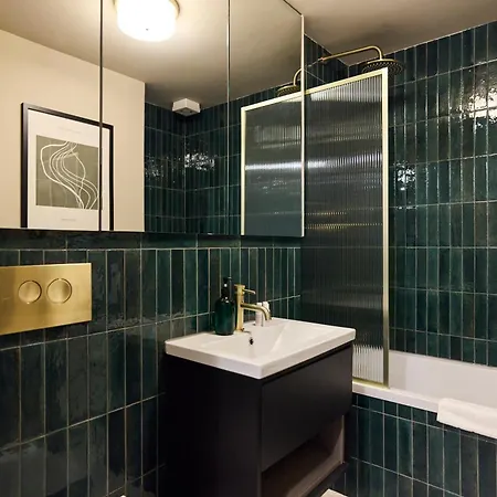 The Twickenham Wonder - Lovely 1Bdr Flat With Parking Exterior foto
