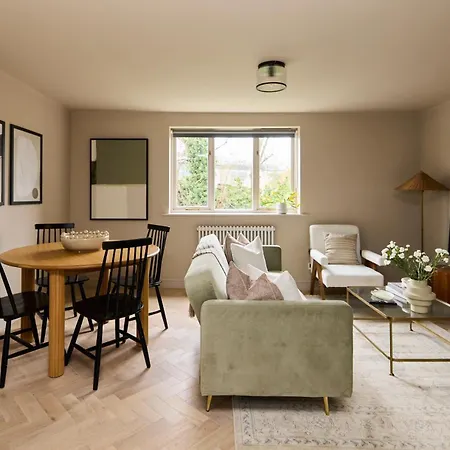 The Twickenham Wonder - Lovely 1Bdr Flat With Parking Exterior foto